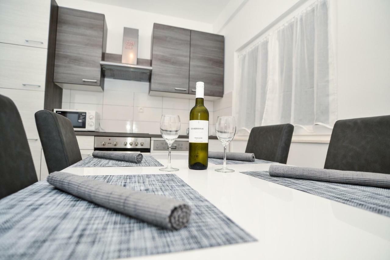 Luxury Apartments Boduja Sukošan Exteriör bild